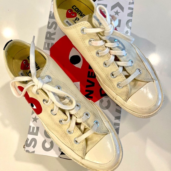Converse x COMME des GARÇONS PLAY - size Mens 7 / Womens 9 - Picture 1 of 6